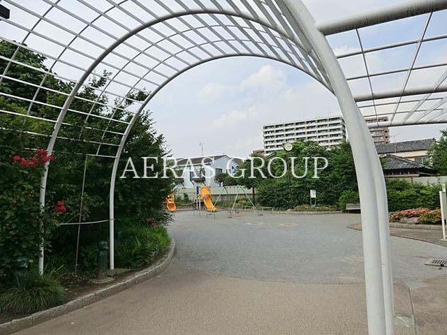 公園　志茂四丁目児童遊園（公園）まで228m