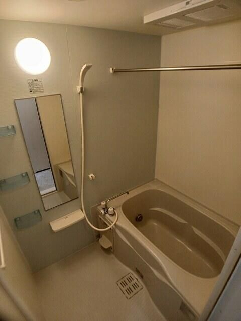 バス・シャワールーム　☆ゆっくりくつろげるお風呂☆