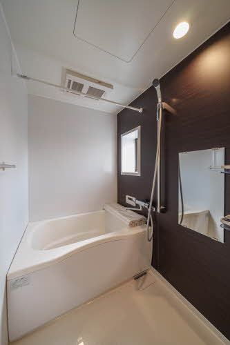 バス・シャワールーム　バスルーム