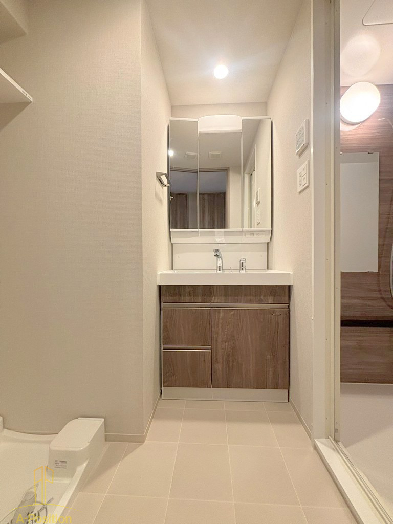 洗面設備　エスリードレジデンス玉造ザ・イースト