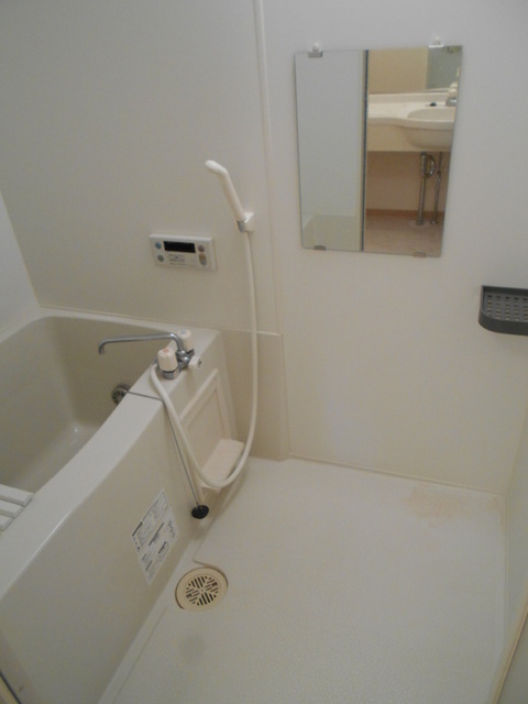 バス・シャワールーム　ユニットバスです