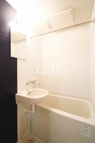 バス・シャワールーム　お風呂です。