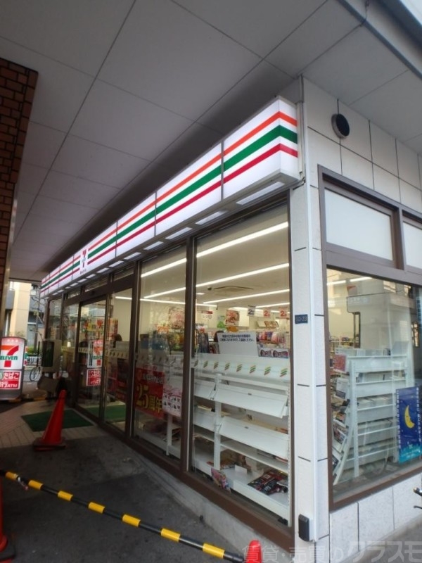 コンビニ　セブン‐イレブン ハートインＪＲ東部市場前駅前店（コンビニ）まで205m