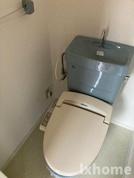 トイレ　コンパクトで使いやすいトイレです