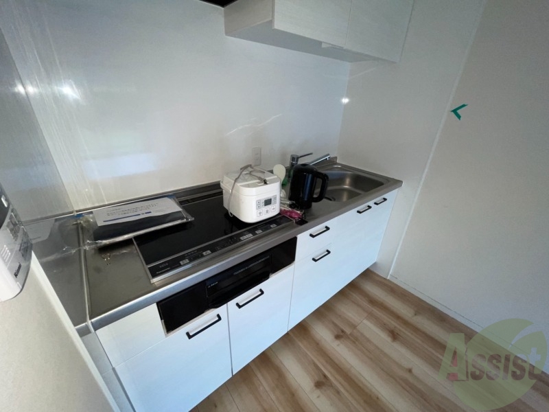 キッチン　こちらはキッチンです。料理するのが楽しみですね。