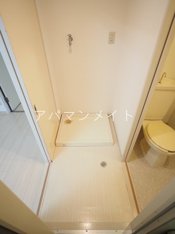 その他設備　室内洗濯機置場です