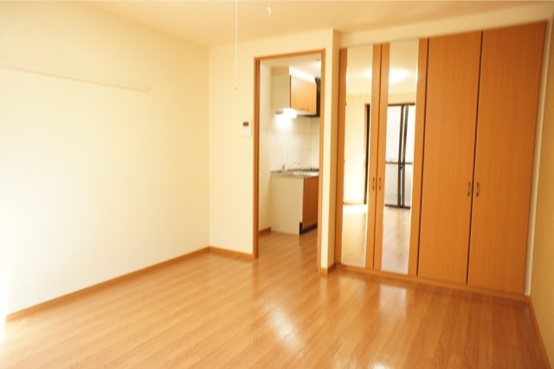 居室・リビング　図面と現状に相違がある場合には現状を優先