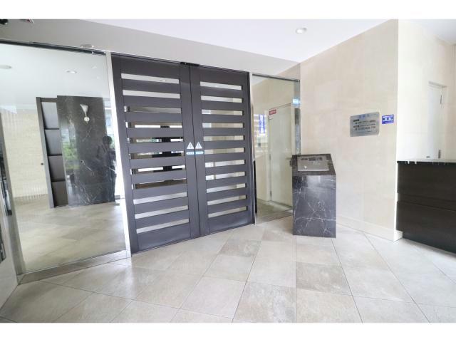 エントランス　エントランス部分