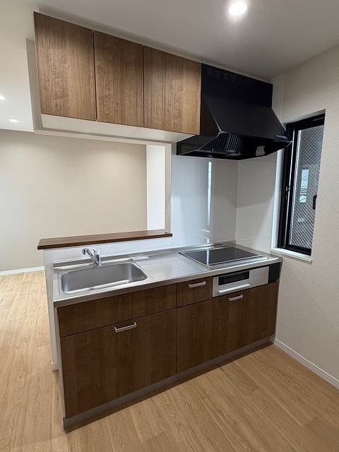 キッチン　別部屋の参考写真です建築中のお部屋です