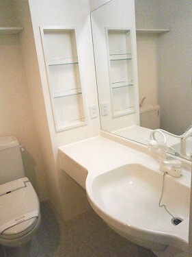 洗面設備　洗面所（類似室内）