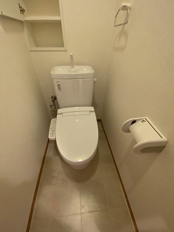 トイレ　別部屋参考写真