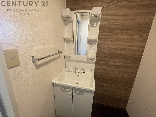 洗面設備　洗髪洗面化粧台付き♪