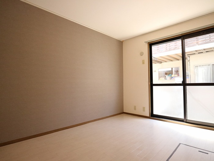 居室・リビング　エアコン付きで初期費用を抑えられます☆