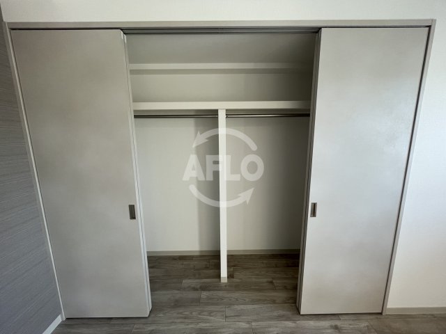 収納　エステムコート大阪福島IIレイヤー　クローゼット