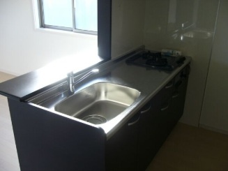 キッチン　※反転タイプの写真です