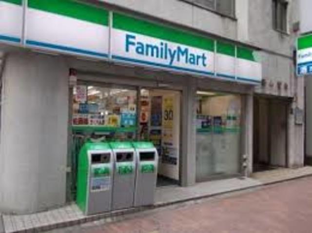 その他　ファミリーマート銀座松竹スクエア店（その他）まで483m