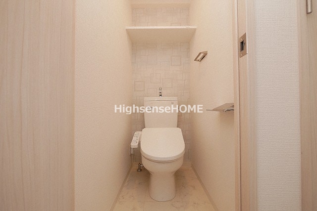 トイレ　トイレもきれいです