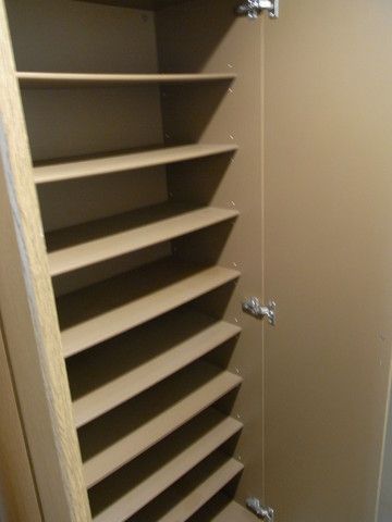 玄関　シューズボックス付き玄関