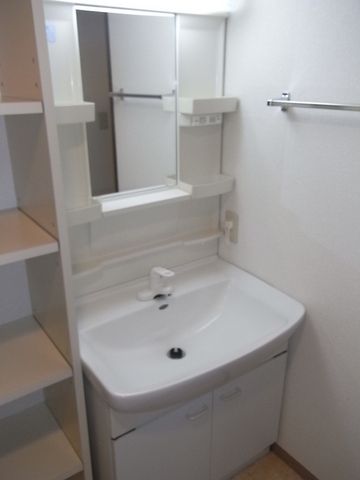 洗面設備　独立洗面台