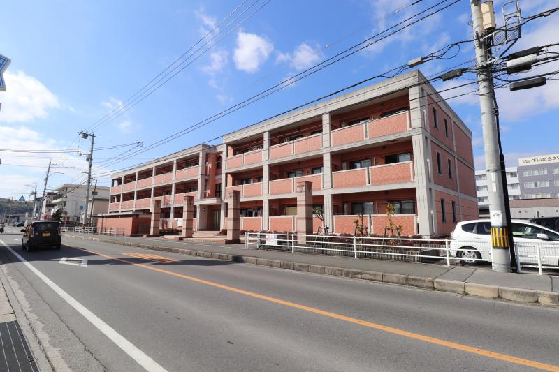 建物外観　シャトードゥエスポワール　建物外観