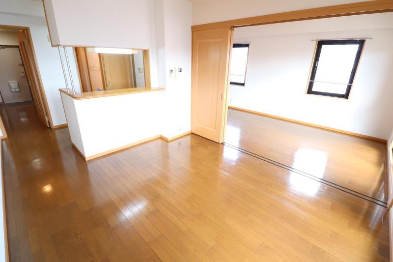 居室・リビング　２　リビング１１．１帖