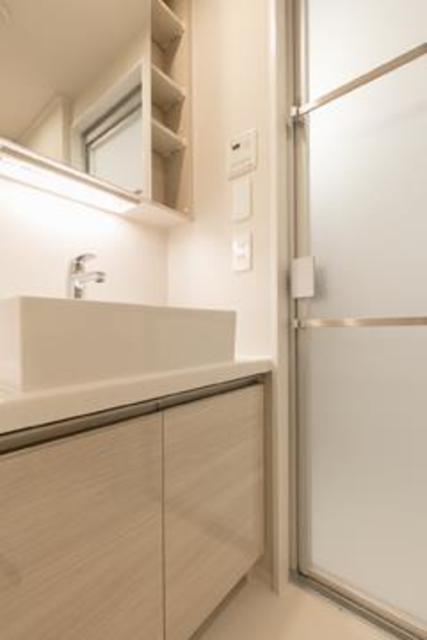 洗面設備　※写真は同タイプ住戸です。