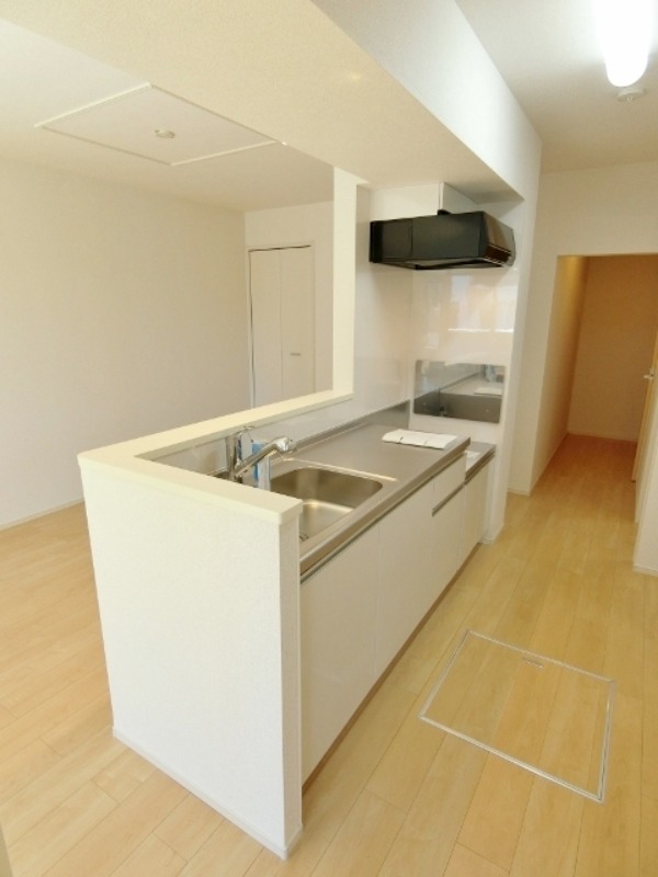 キッチン　図面と現状に相違がある場合には現状を優先