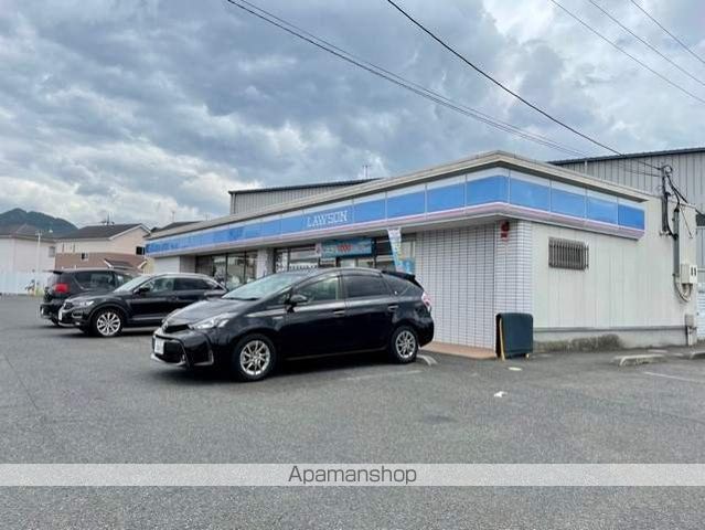 コンビニ　ローソン（コンビニ）まで463m