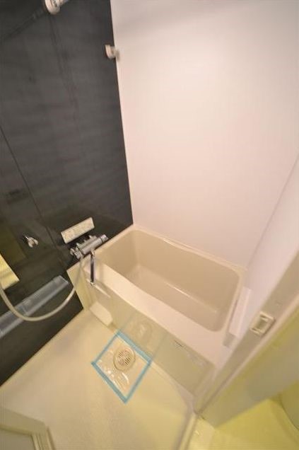 バス・シャワールーム　弊社は全物件が仲介手数料半月分でご紹介可能です。