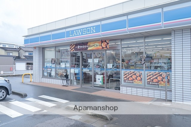 コンビニ　ローソン（コンビニ）まで410m