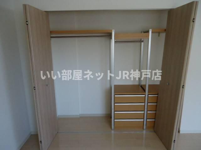 収納　クローゼット