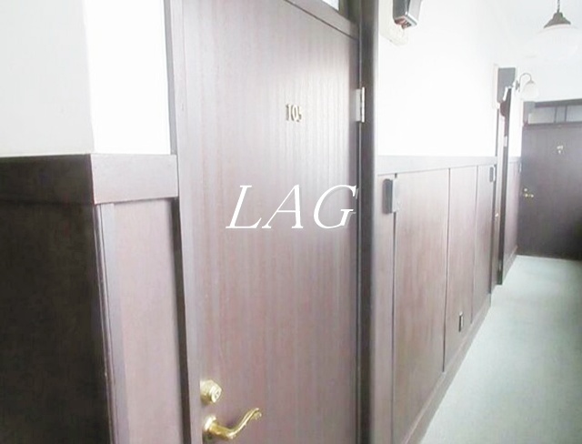 玄関　玄関です。