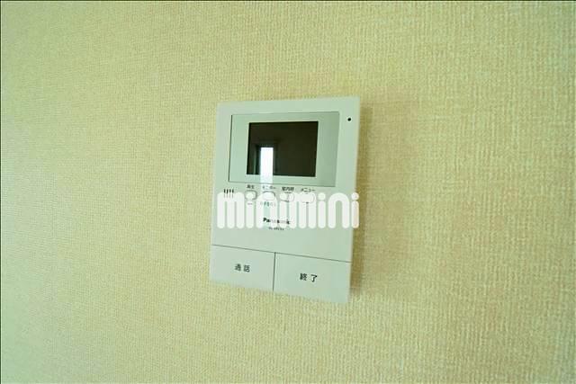 セキュリティ　ＴＶモニター付きのインターホンです♪