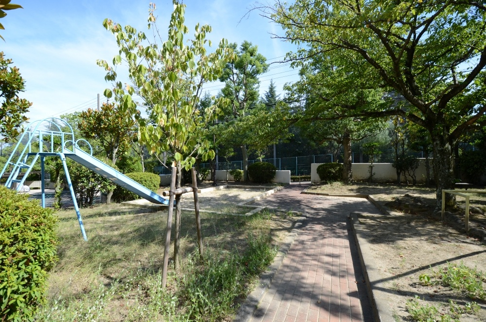 公園　白瀬川第2公園（公園）まで34m