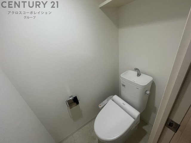 トイレ　温水洗浄便座付きでおすすめ！