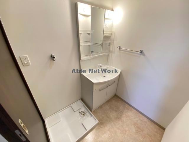 洗面設備　同型モデル