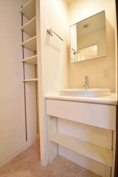 洗面設備　同仕様写真