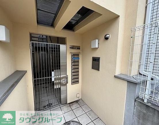 エントランス　部屋探しは株式会社　タウンハウジング　までお気軽にお問合せ…