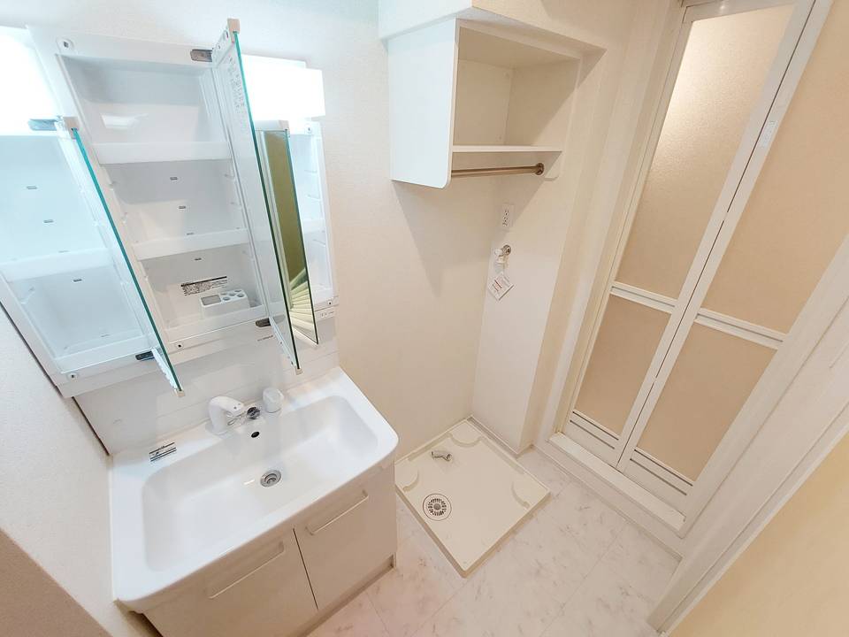 洗面設備　洗濯機置場