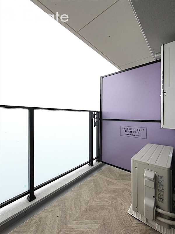 バルコニー　バルコニー