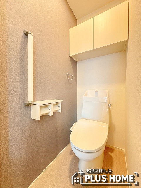 トイレ　類似写真