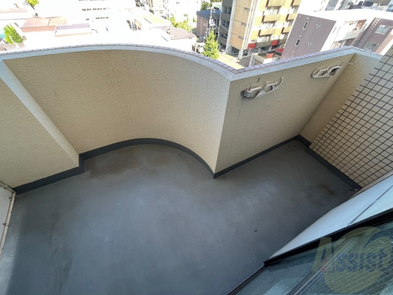 バルコニー　バルコニーが付いていますので一息ついてみてはいかがですか。