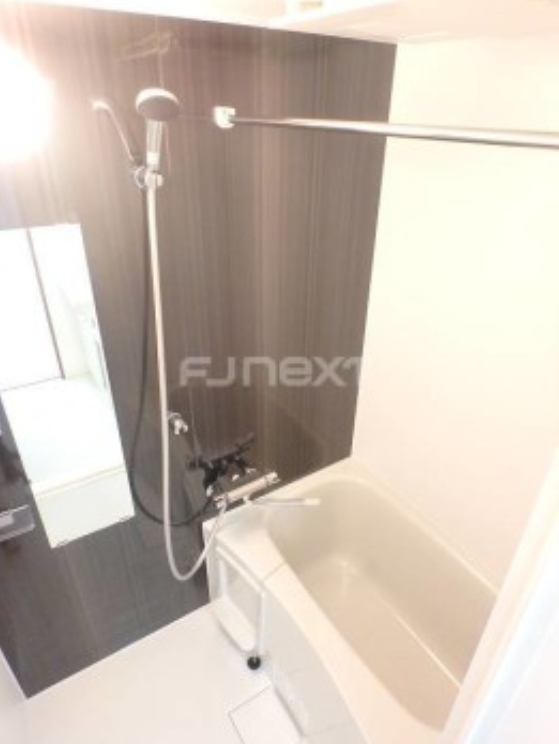 バス・シャワールーム　風呂