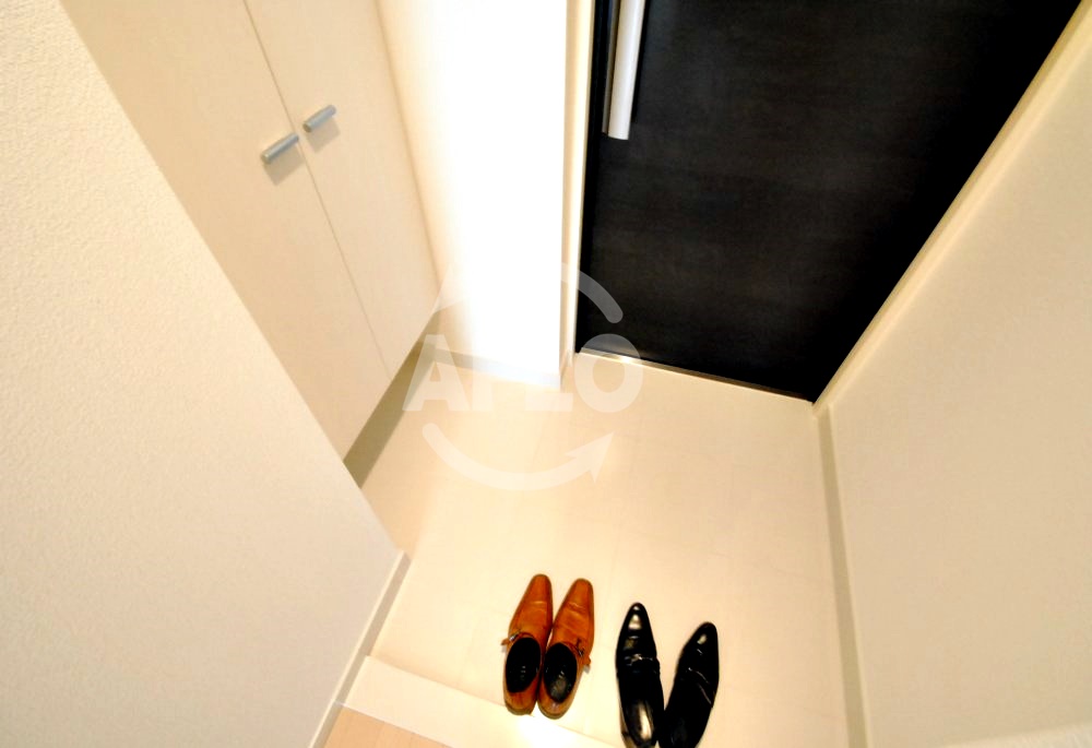 玄関　アーバネックス北浜　玄関