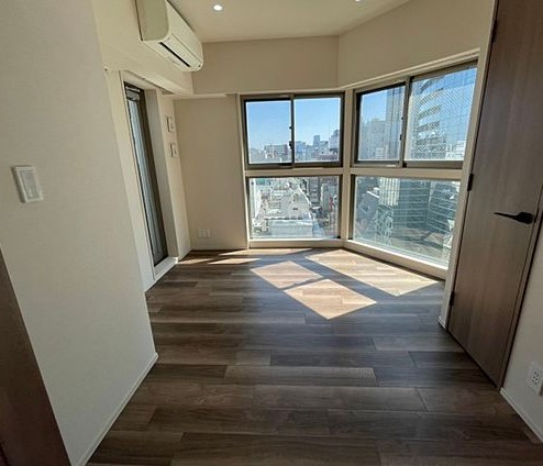 居室・リビング　居間です