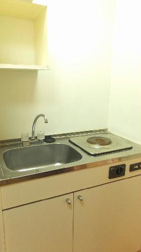 キッチン　1口の電気コンロ