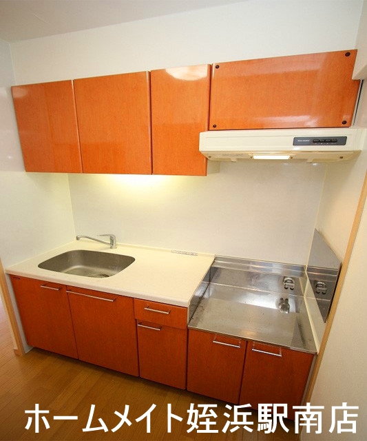 キッチン　★都市ガスで経済的です★参考写真