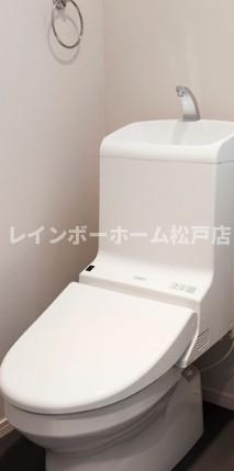トイレ　トイレもきれいです