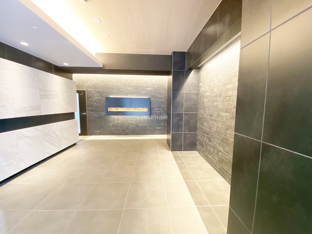 ロビー　シックなロビーになります！！