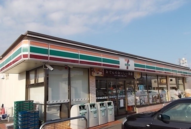 コンビニ　セブンイレブン小田原上新田店（コンビニ）まで191m